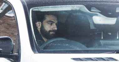 وصول محمد صلاح إلى مقر ليفربول قبل التوجه إلى مانشستر سيتى
