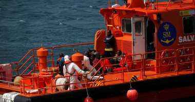 الإنقاذ الإسبانية تعثر على جثتين وتنقذ امرأة من الغرق قبالة السواحل الليبية